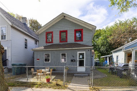 Homes For Sale - 39 Woodward Street<br/> Rochester, NY 14605