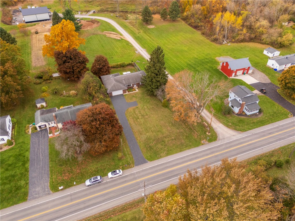 929 Salt Road, Webster, New York image 46