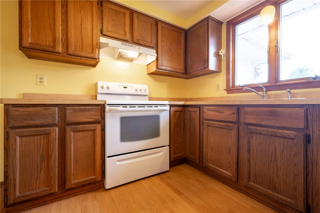929 Salt Road, Webster, New York image 19
