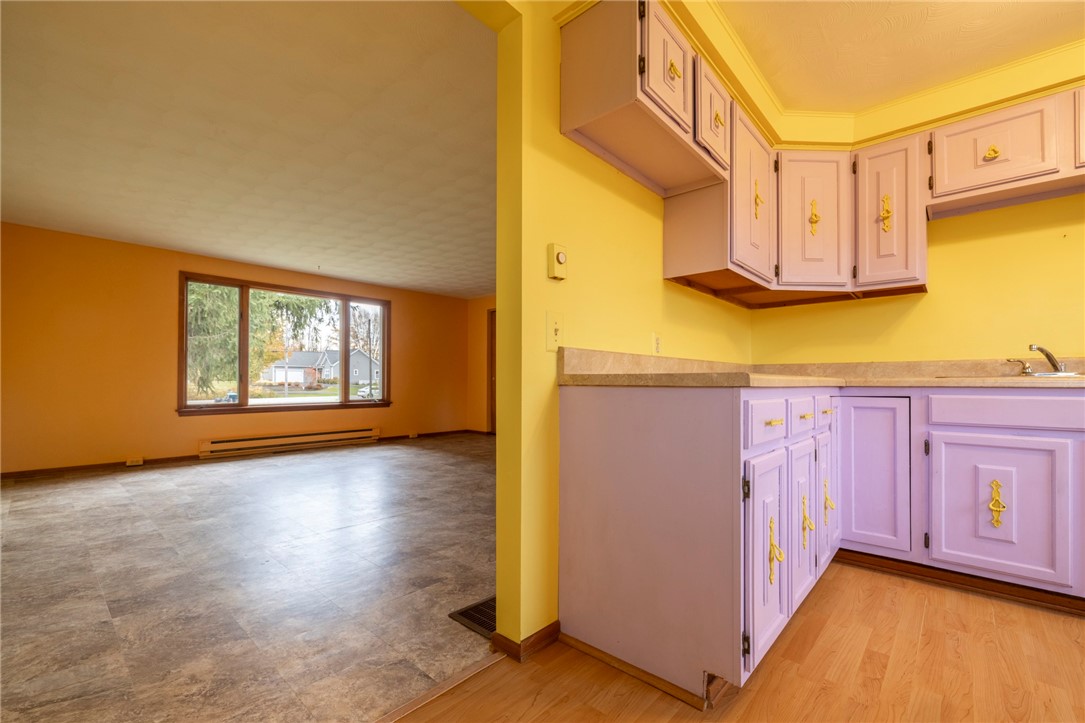 929 Salt Road, Webster, New York image 34