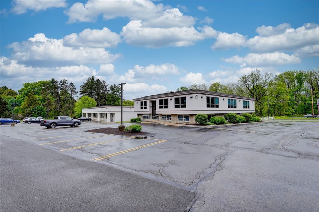 Photo of 1157 Fairport Road, Perinton, NY 14450 (MLS # R1617053)