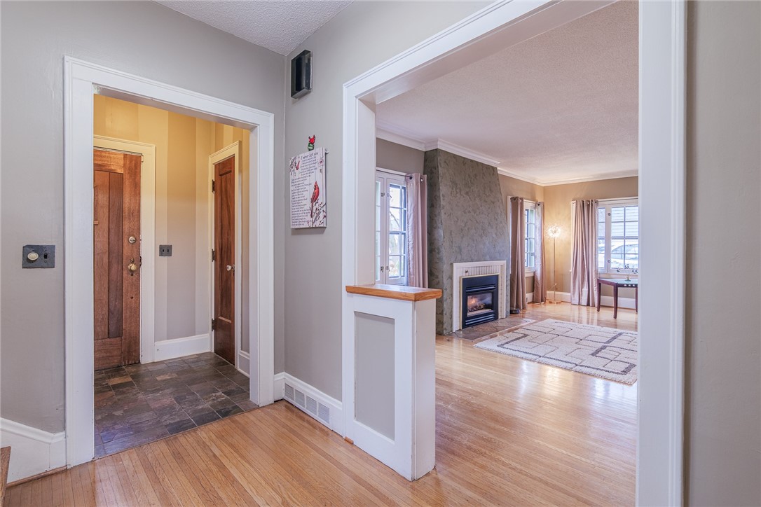 616 Hillside Avenue, Rochester, New York image 6