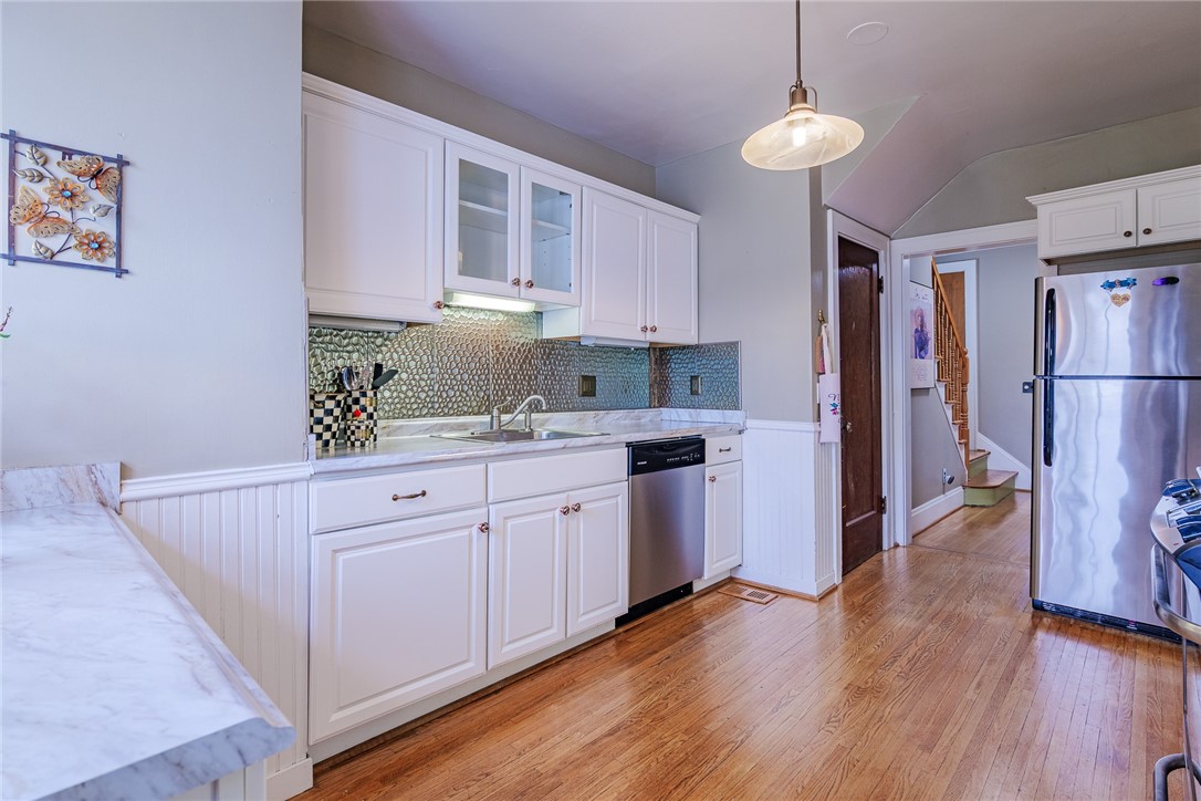 616 Hillside Avenue, Rochester, New York image 9