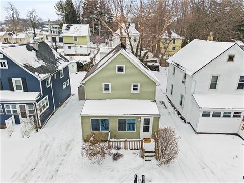 Homes For Sale - 43 Oberlin St St<br/> Irondequoit, NY 14622