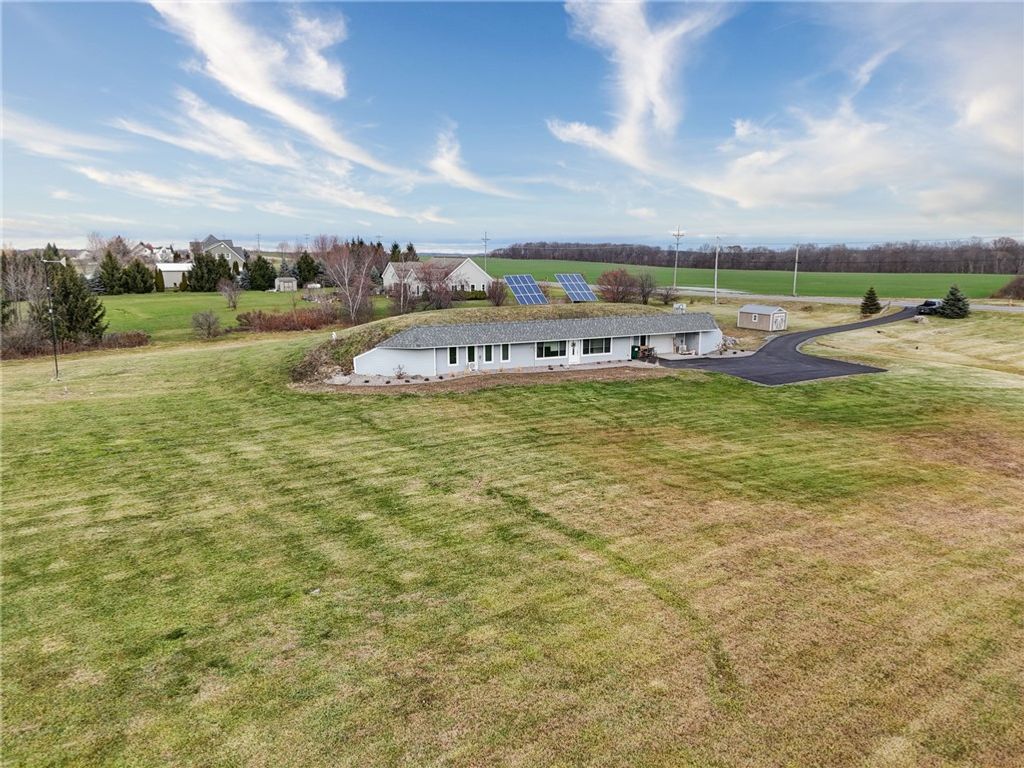 Photo of 2654 Whalen Road, East Bloomfield, NY 14469 (MLS # R1675018)