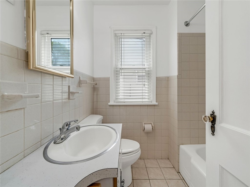 696 Stone Road, Greece, New York image 27