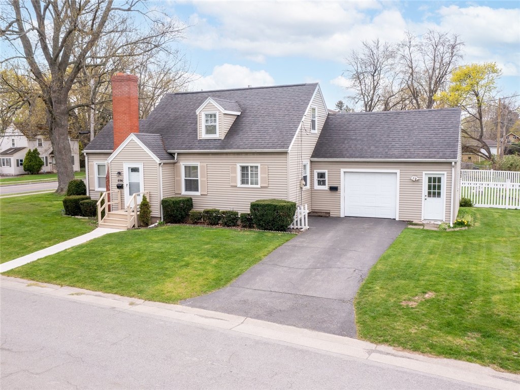 696 Stone Road, Greece, New York image 3