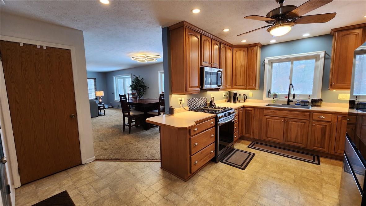 2071 Stonehedge Drive