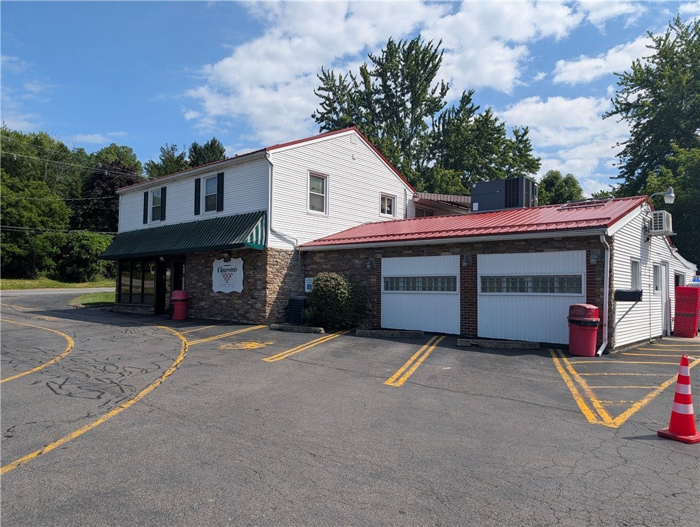 1231 Ayrault Road