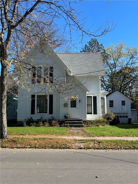 Homes For Sale - 64 Ford Avenue<br/> Oneonta, NY 13820