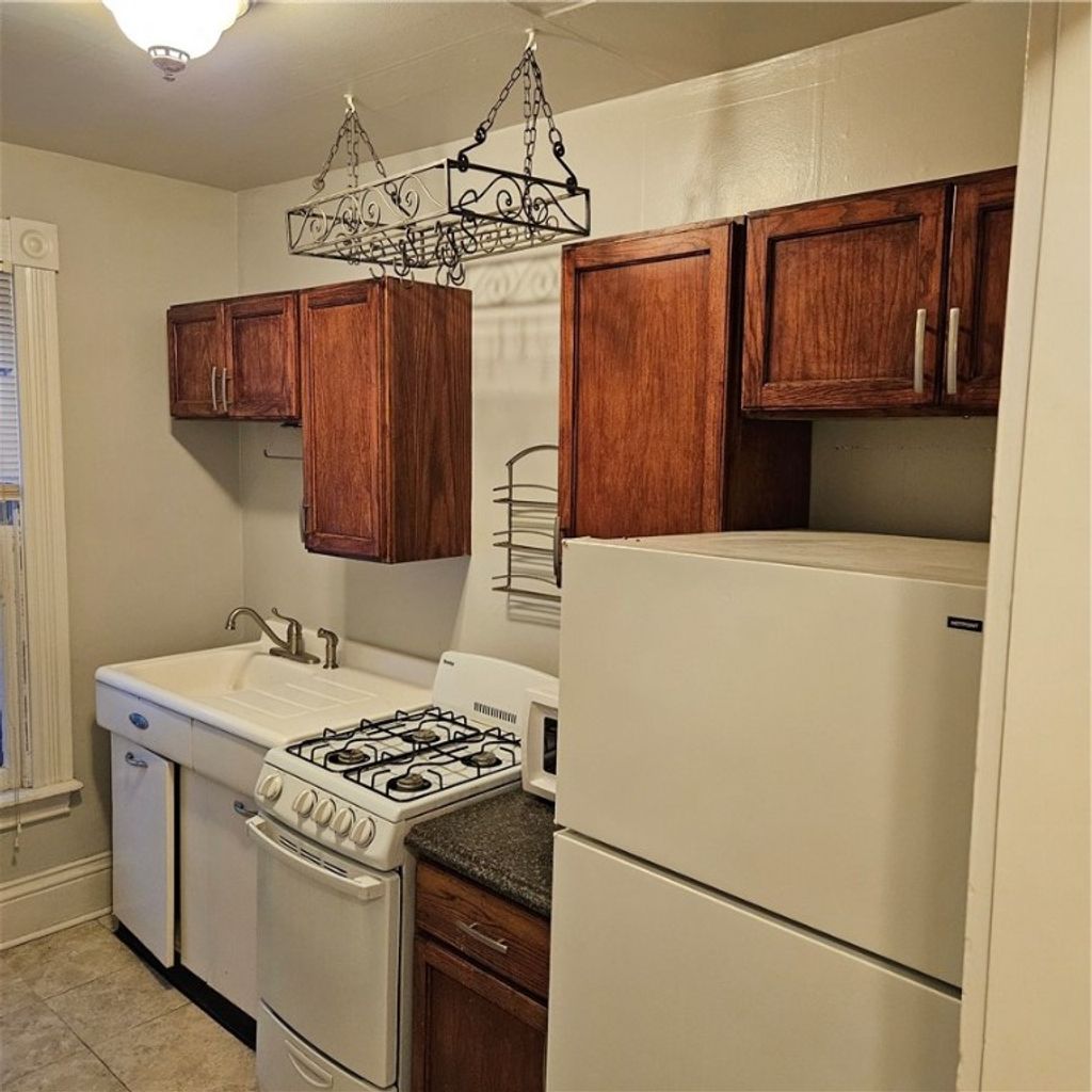 Photo of 108 Boardman Street, Rochester, NY 14607 (MLS # R1644468)