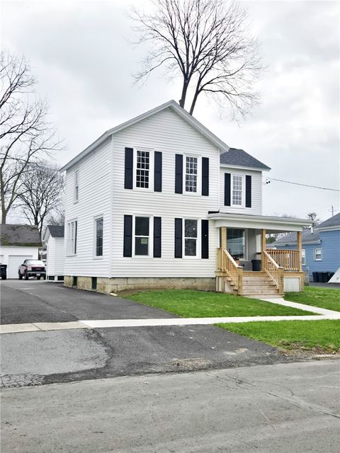 Homes For Sale - 30 Evans Street<br/> Auburn, NY 13021