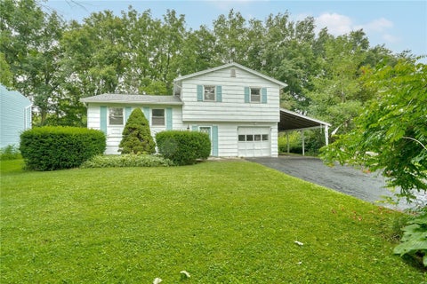 Homes For Sale - 60 Willhurst Drive<br/> Gates, NY 14606