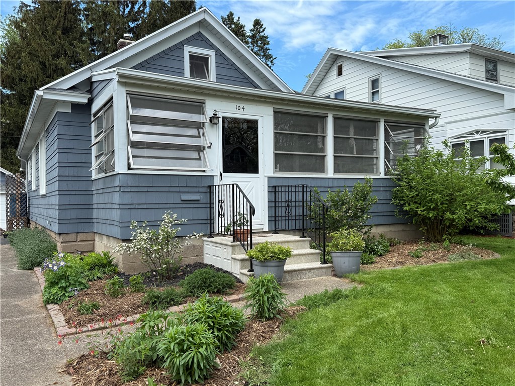 104 Redfern Drive, Rochester, New York image 1