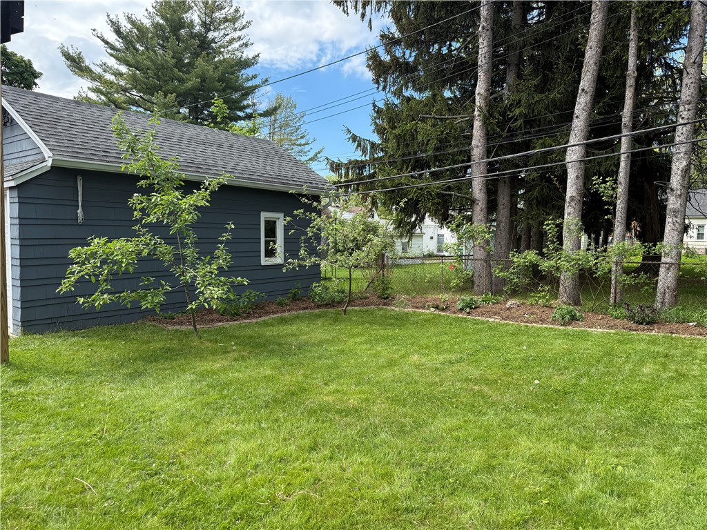 104 Redfern Drive, Rochester, New York image 7