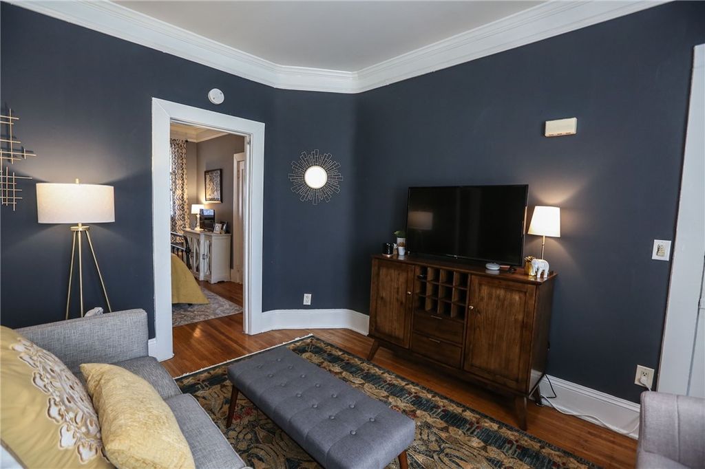 Photo of 874 University Avenue #8, Rochester, NY 14607 (MLS # R1661381)