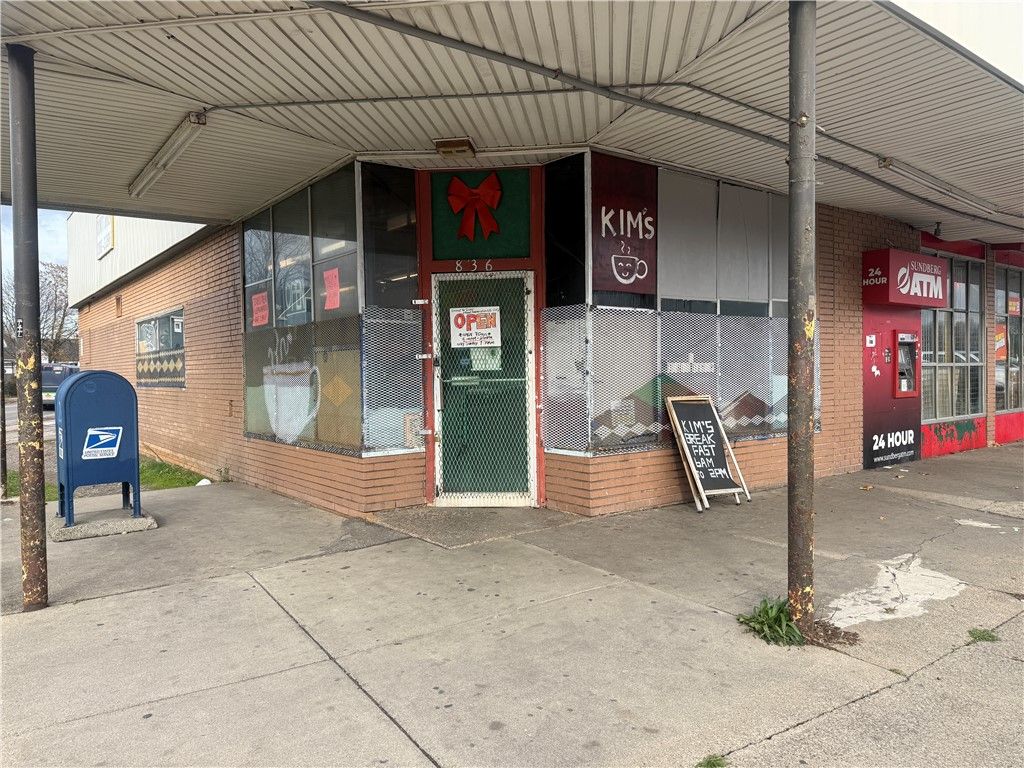 Photo of 836 N Goodman Suite #1 Street, Rochester, NY 14609 (MLS # R1651313)