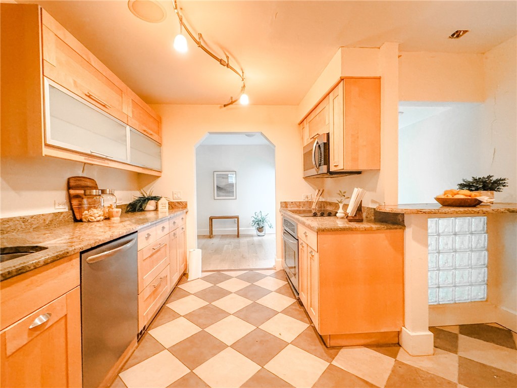 31 Overbrook Road, Pittsford, New York image 13
