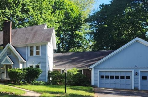31 Overbrook Road Rochester NY 14618