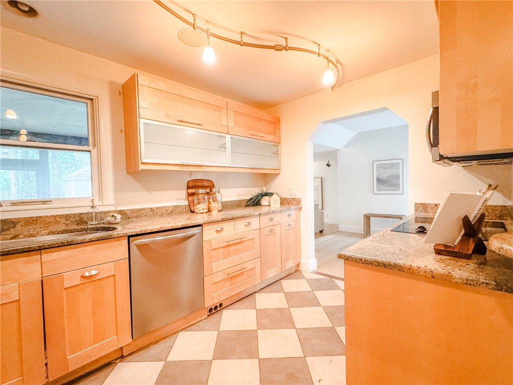31 Overbrook Road, Pittsford, New York image 10