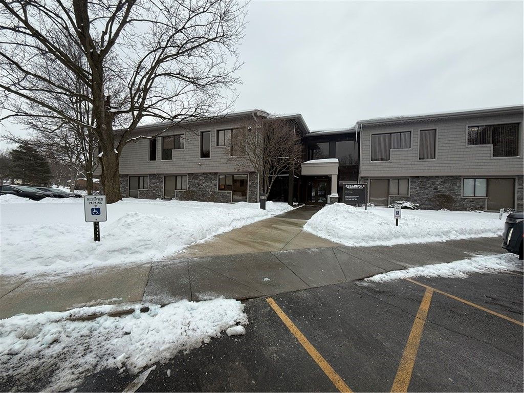 Photo of 625 Panorama Trl, Penfield, NY 14625 (MLS # R1661473)