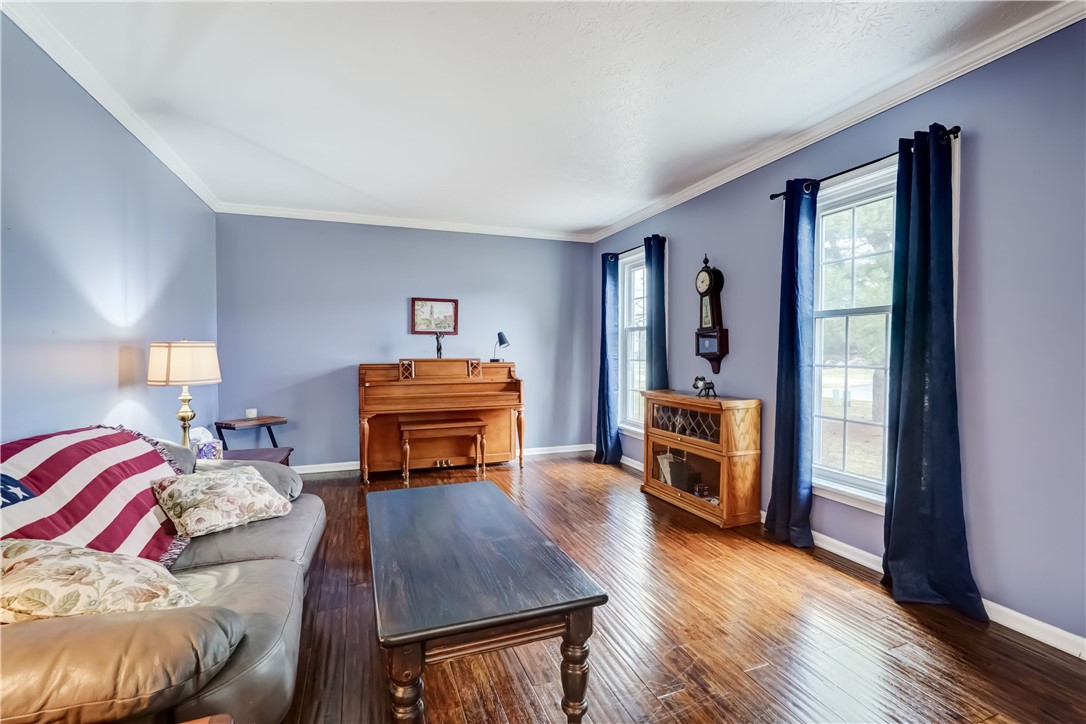 7377 Rolling Meadows Way, Victor, New York image 17