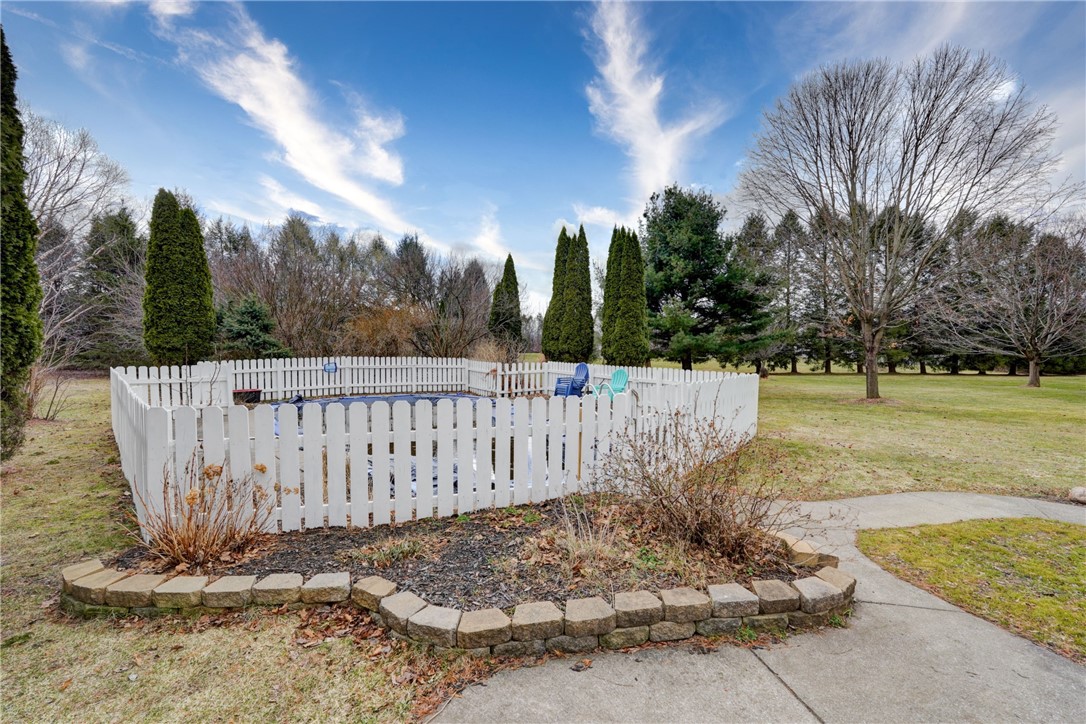 7377 Rolling Meadows Way, Victor, New York image 36