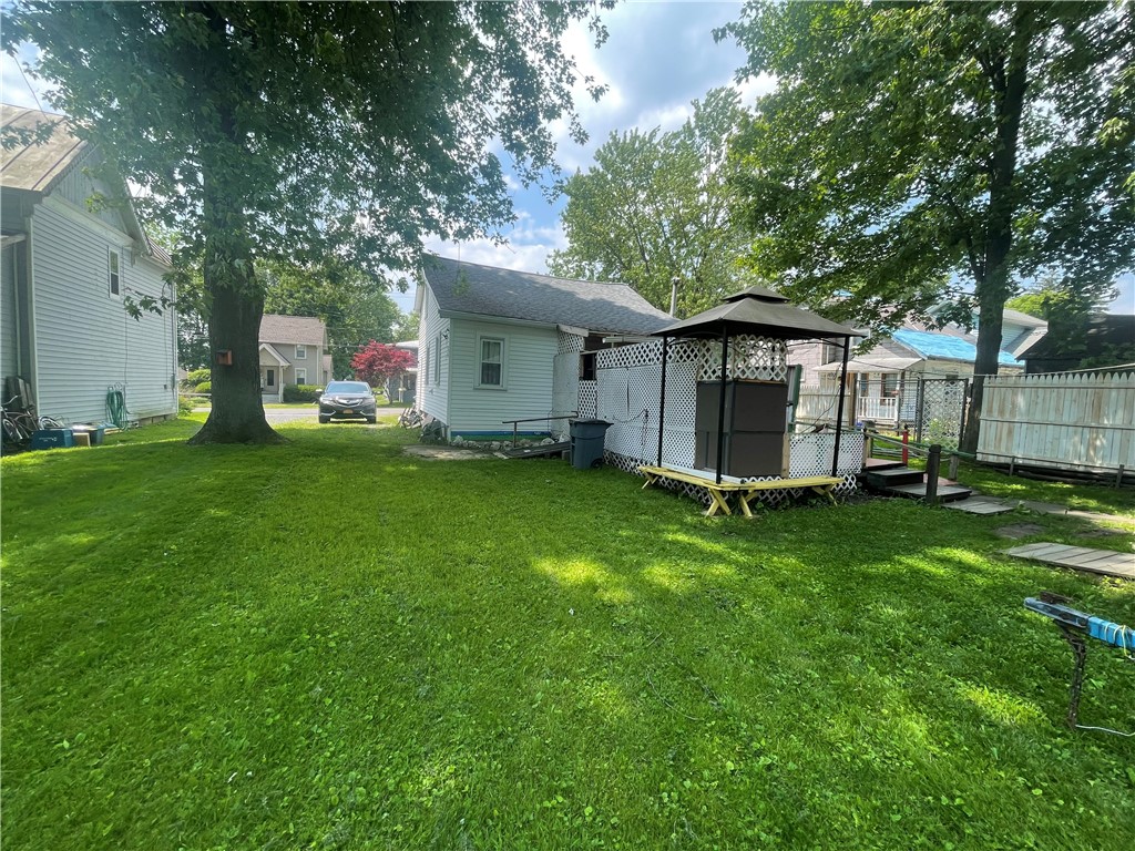 6 Taylor Avenue, Waterloo, New York image 4