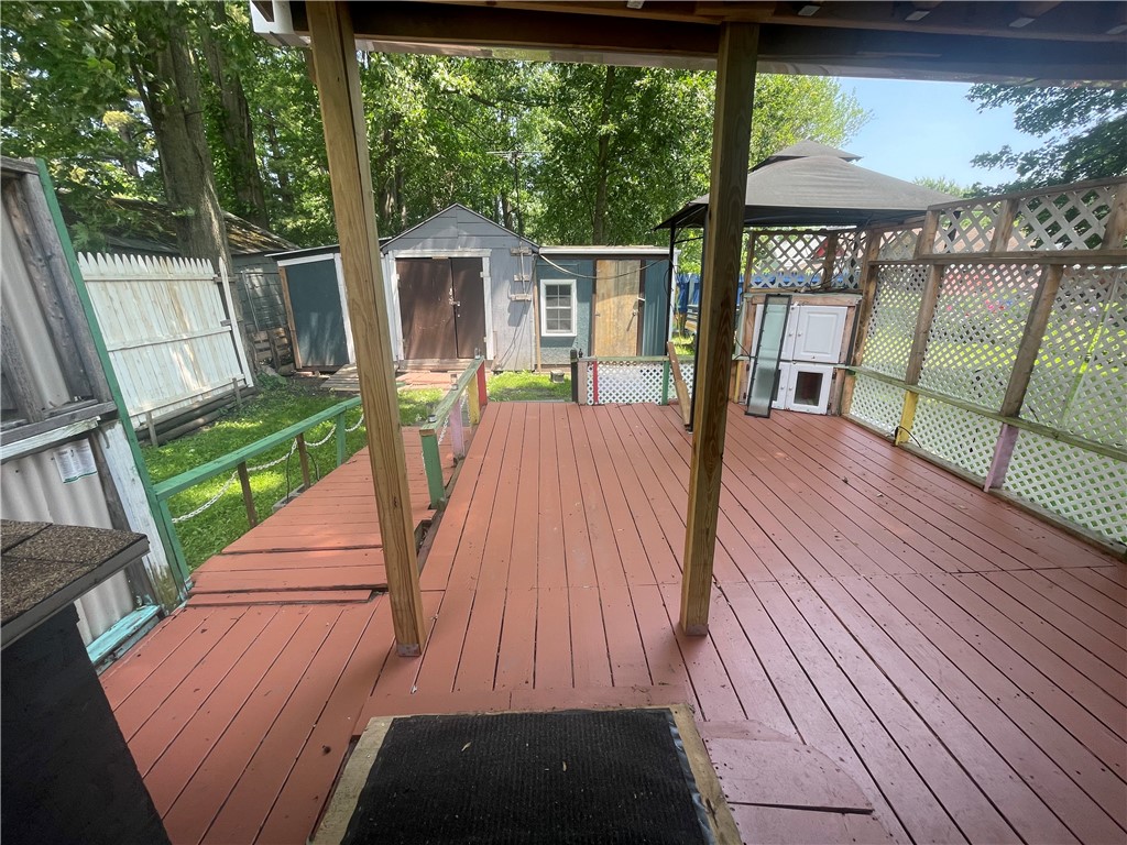 6 Taylor Avenue, Waterloo, New York image 2