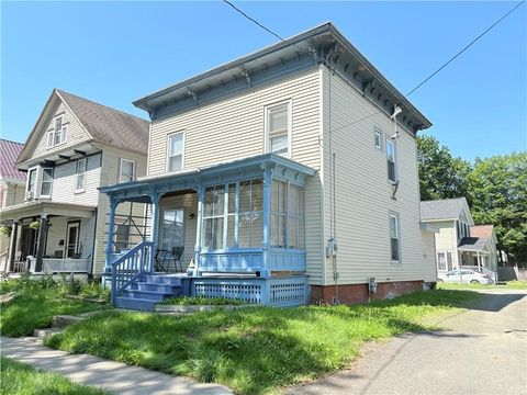 Photo of 7 East Street, Oneonta, NY 13820 (MLS # R1652958)