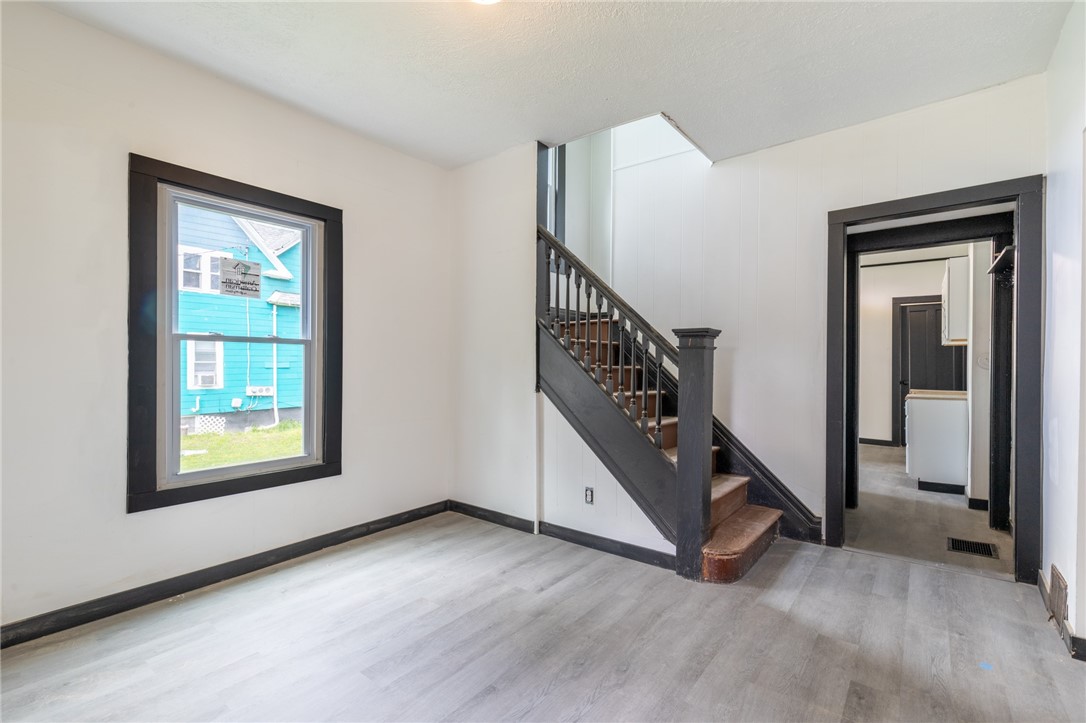 946 Avenue D, Rochester, New York image 4