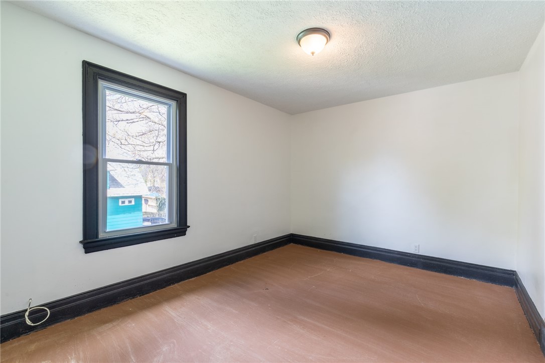 946 Avenue D, Rochester, New York image 22