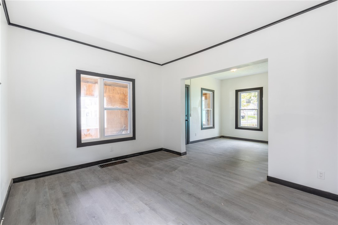 946 Avenue D, Rochester, New York image 10