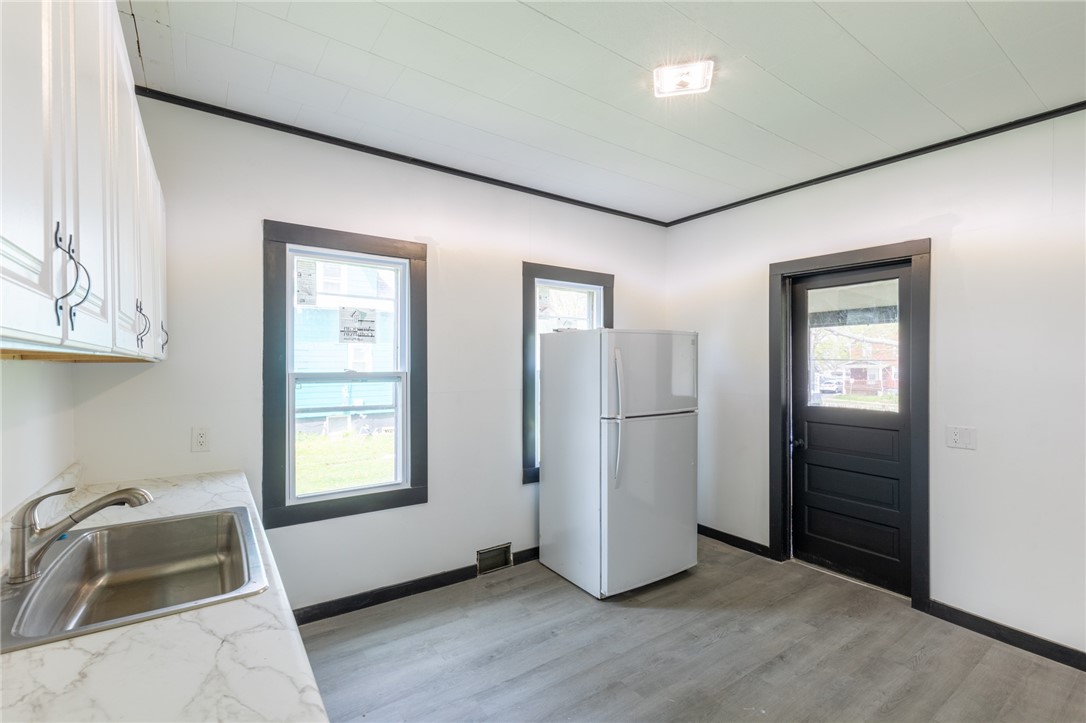 946 Avenue D, Rochester, New York image 19