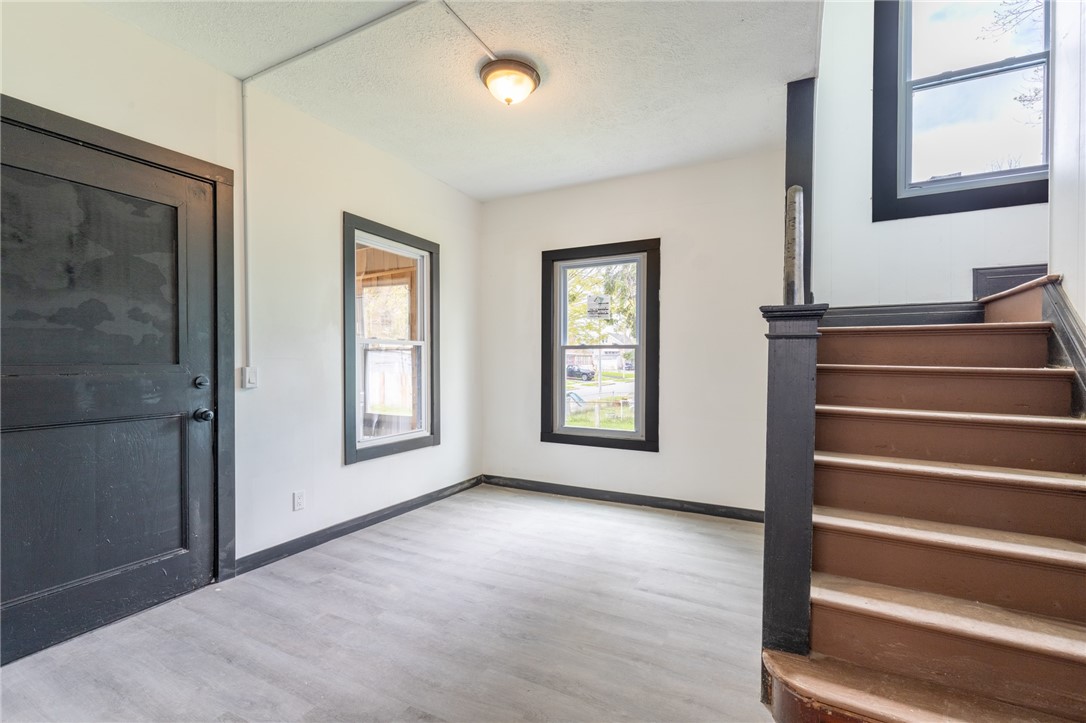 946 Avenue D, Rochester, New York image 7