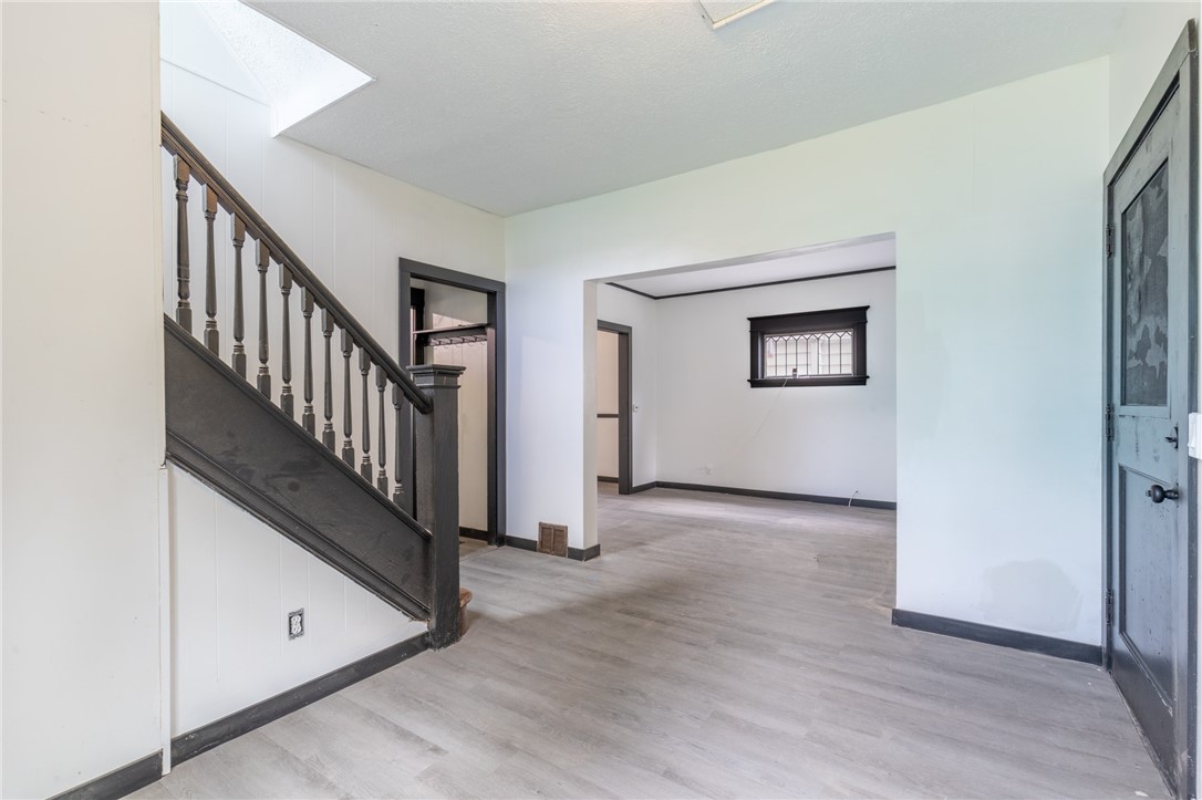 946 Avenue D, Rochester, New York image 5