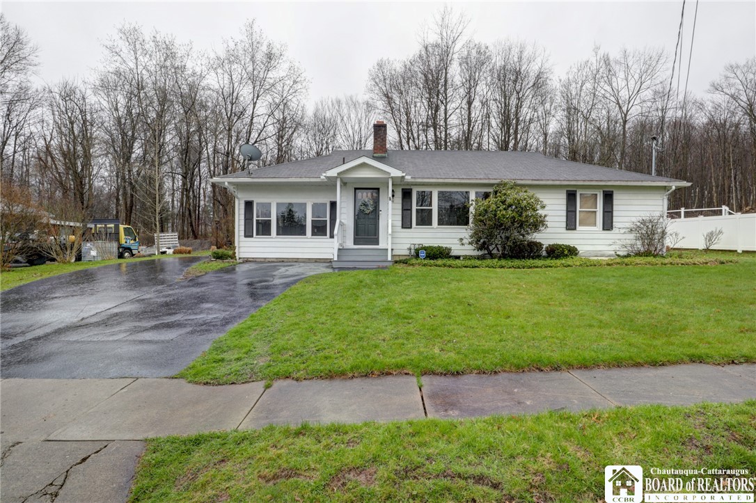 47 Summit Avenue, Jamestown, New York image 1