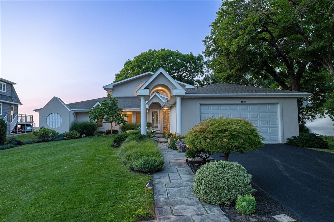 3582 Otetiana Point