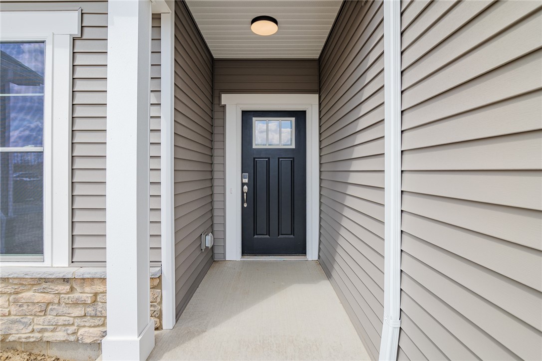 56 Cedarway Circle, Webster, New York image 3