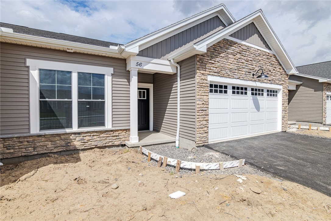 56 Cedarway Circle, Webster, New York image 1