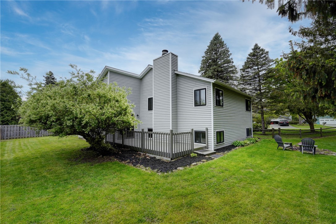 6 Sanders Farm Drive, Penfield, New York image 4