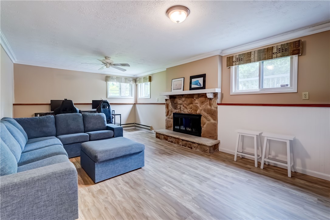 6 Sanders Farm Drive, Penfield, New York image 17