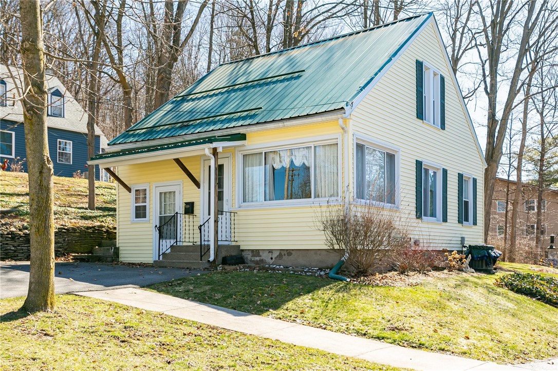 320 Prospect Drive, Palmyra, New York image 1
