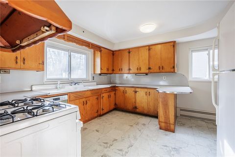 Tiny photo for 43 River Meadow Drive, Henrietta, NY 14623 (MLS # R1655463)