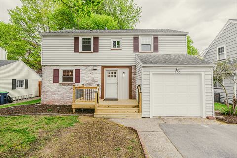 Homes For Sale - 100 Biltmore Drive<br/> Monroe County, Irondequoit, NY 14617