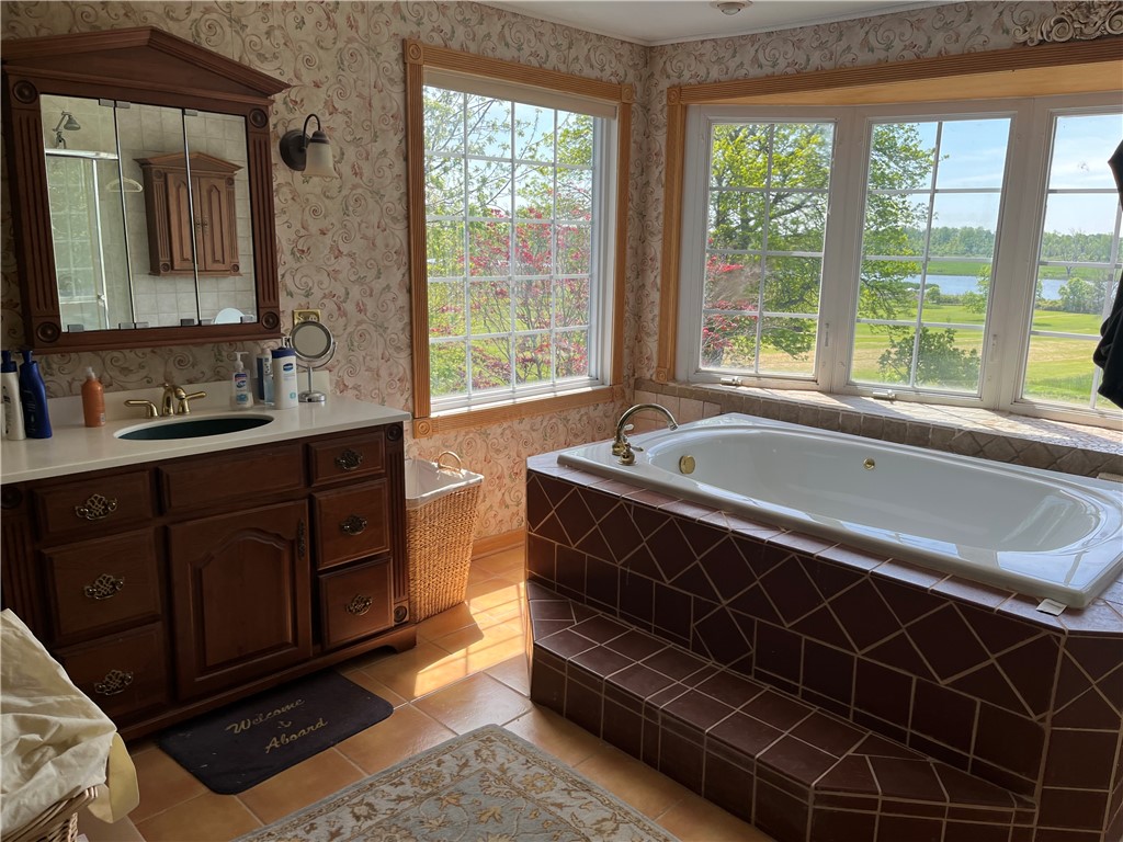 550 Manitou Beach Rd Rd, Greece, New York image 19
