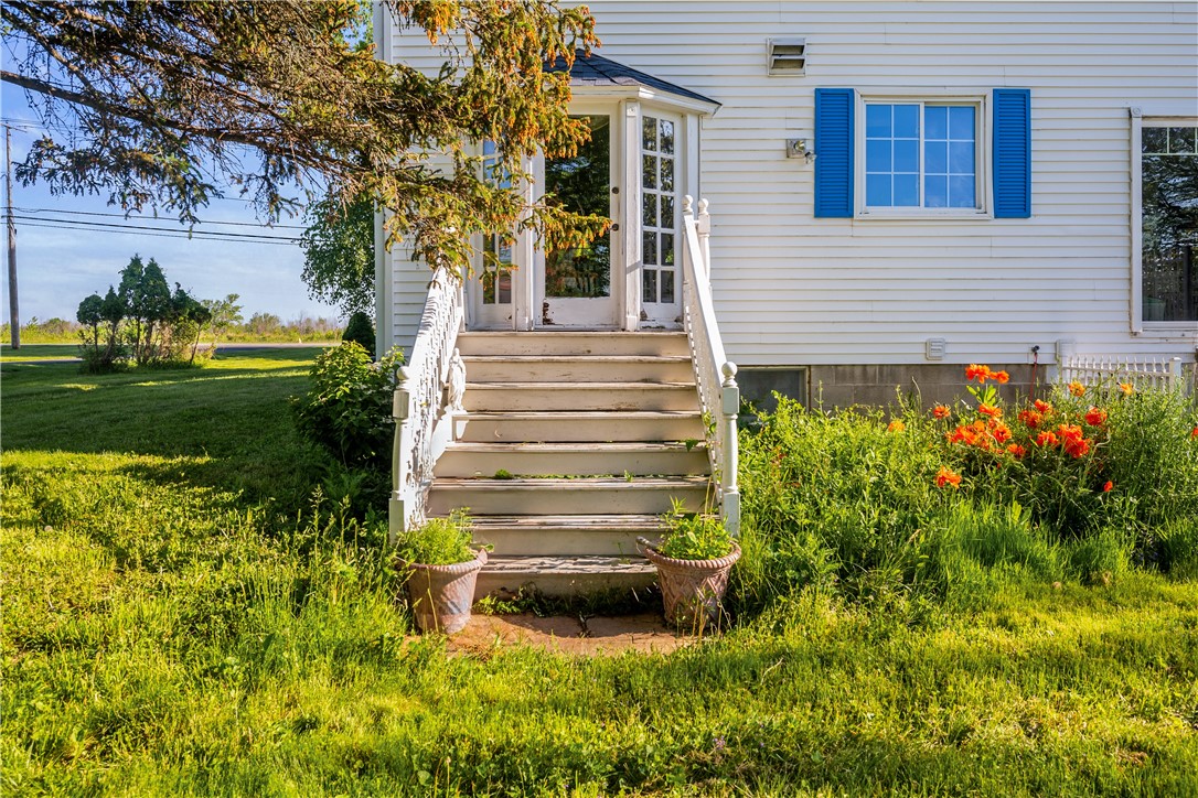 550 Manitou Beach Rd Rd, Greece, New York image 13