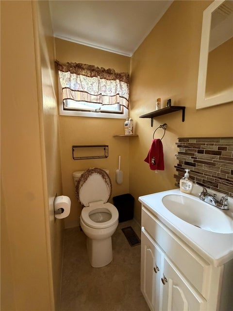 Tiny photo for 583 Lyon Street, Elmira City, NY 14904 (MLS # R1705958)