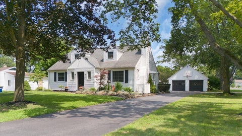 Photo for 746 Dewitt Road