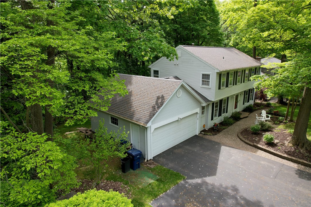 18 Chesham Way